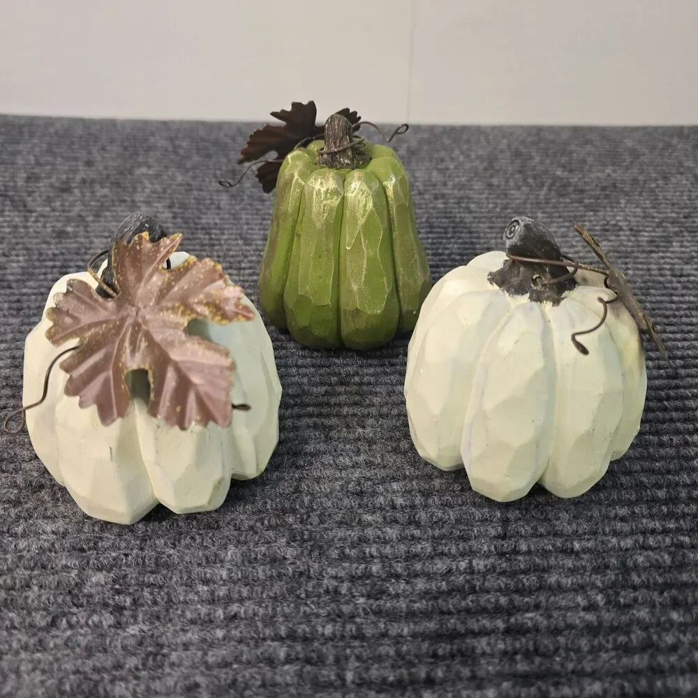Set of 3 Small Pumpkins Fall Thanksgiving Home Decor Ceramic Decoration Leaves